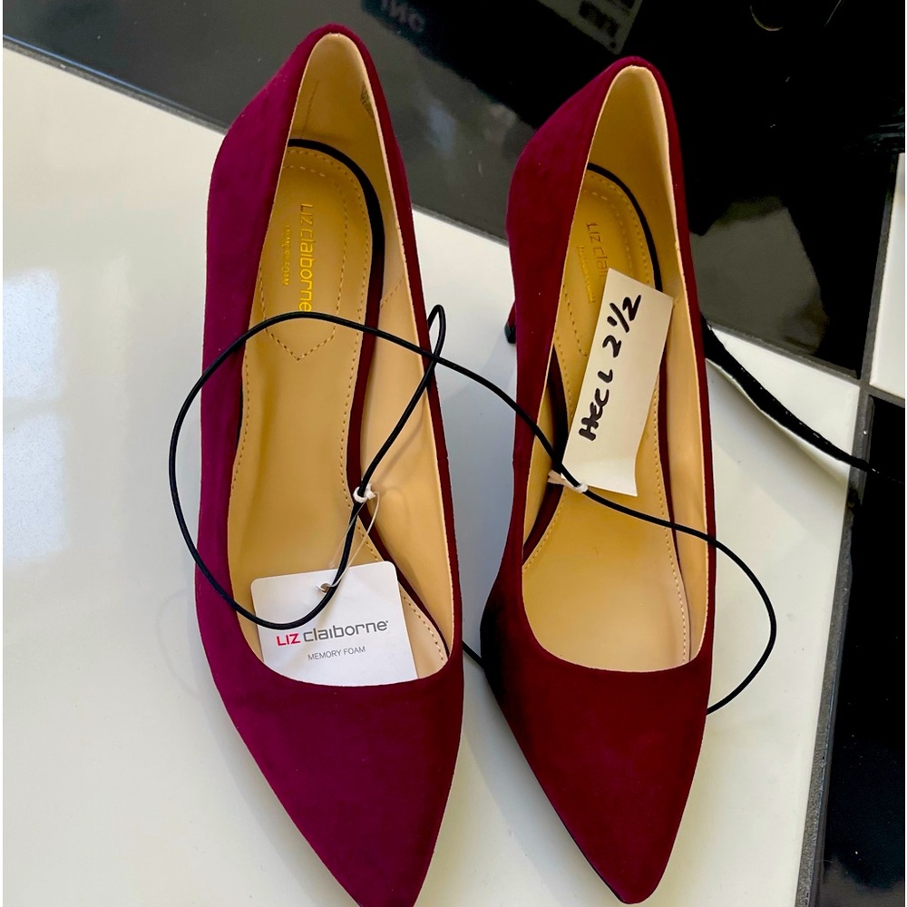 Shoes suede burgundy shoes brand new size 9 beautiful 💕